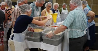 Making international food packets